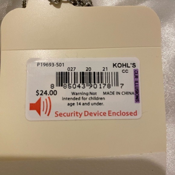 NWT Croft and Barrow Matching Earrings and Necklace. White and Pink. - Picture 7 of 8